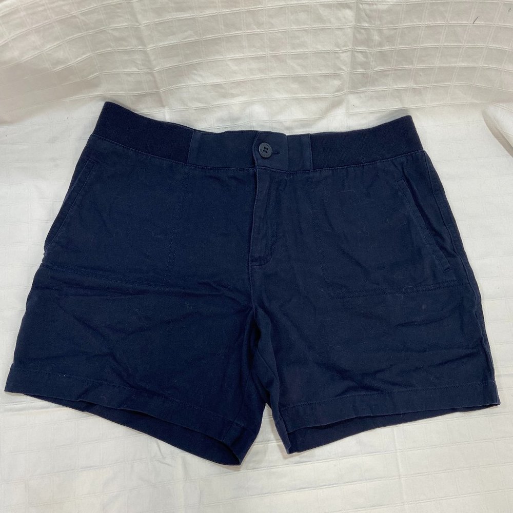 Ladies Tommy Hilfiger Navy Blue shorts in size XXL